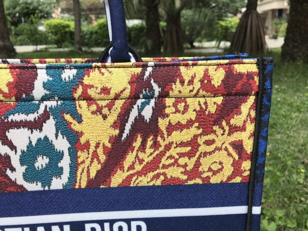 Designer Handbags DR 247