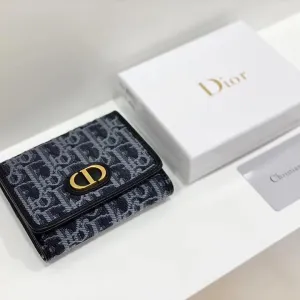 Designer Wallets - DOR - 6110