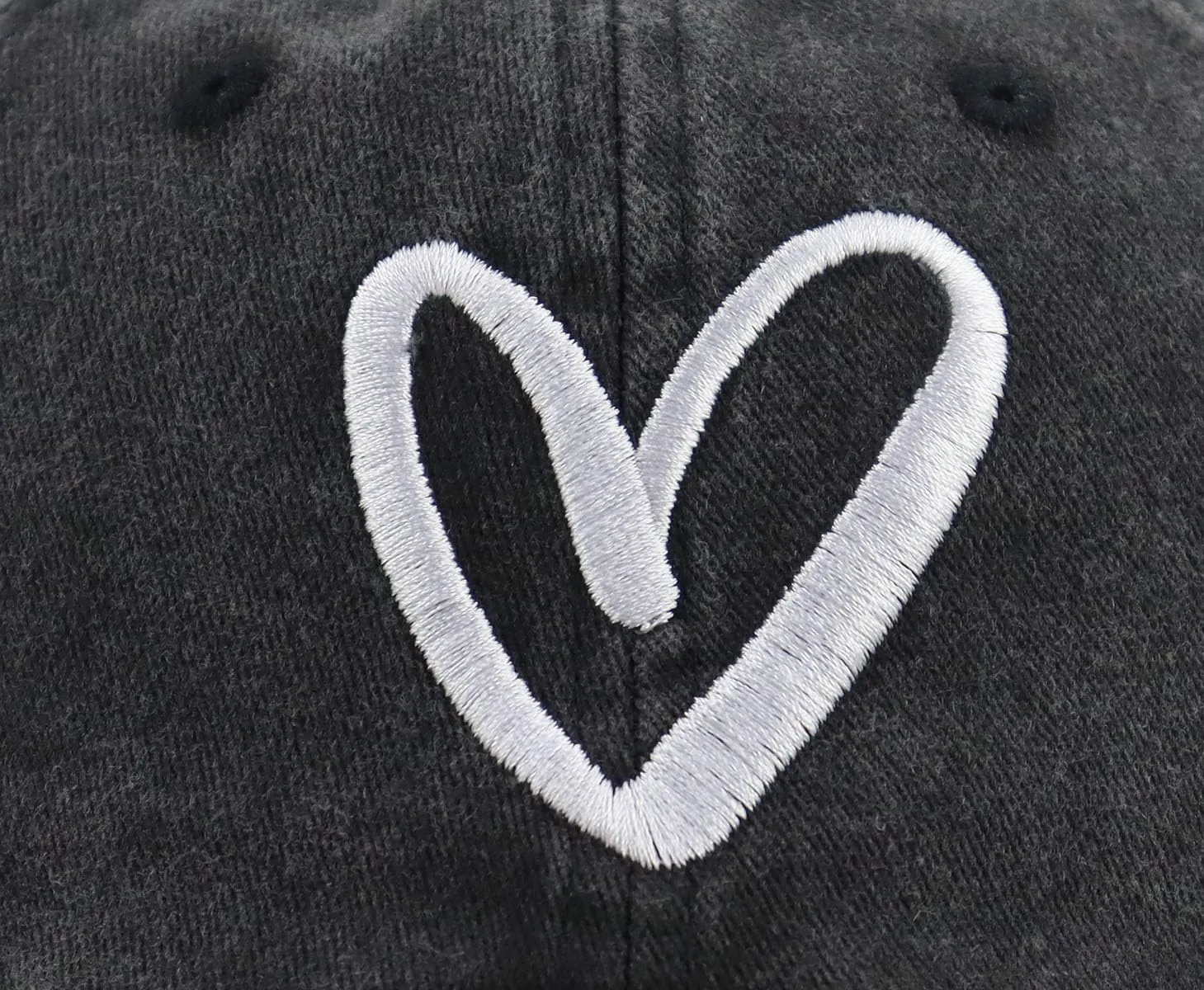 Heart Hat for Women Men, Adjustable Embroidered Cotton Valentines Love Baseball Cap