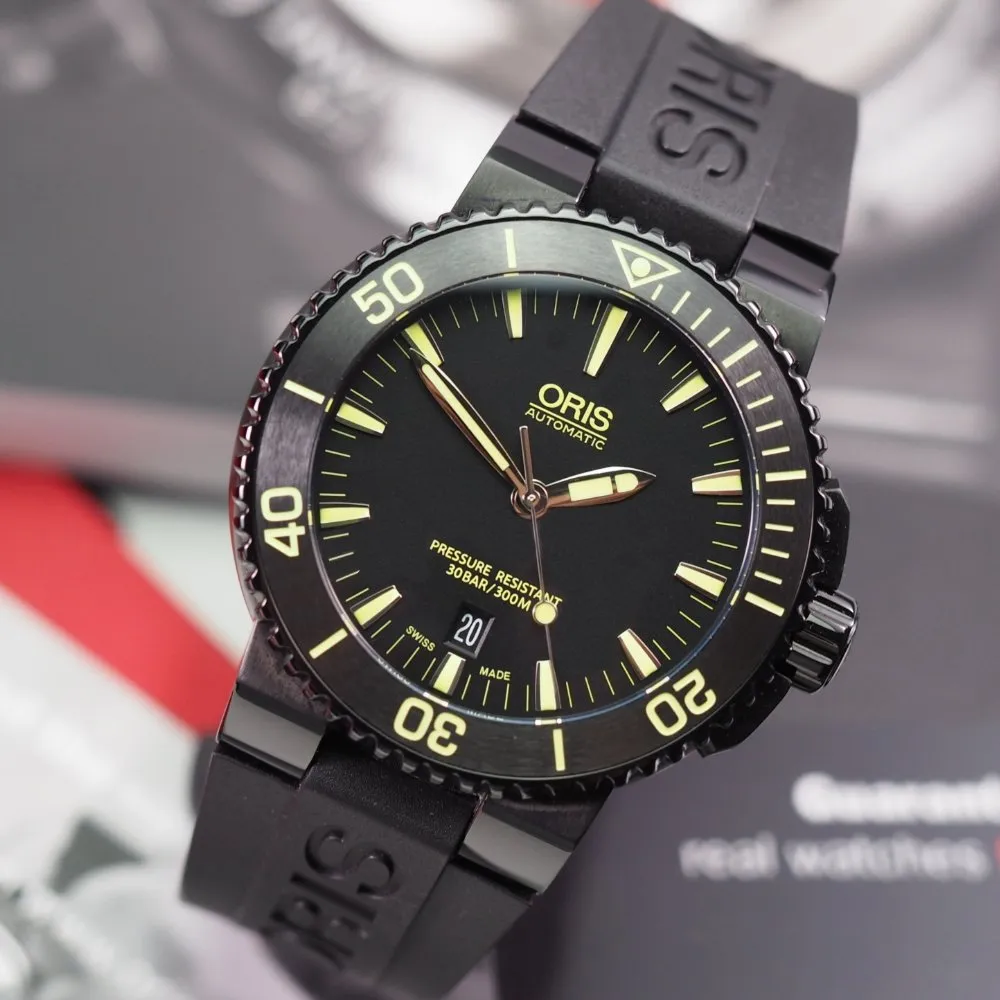 Oris Aquis Date (2015)