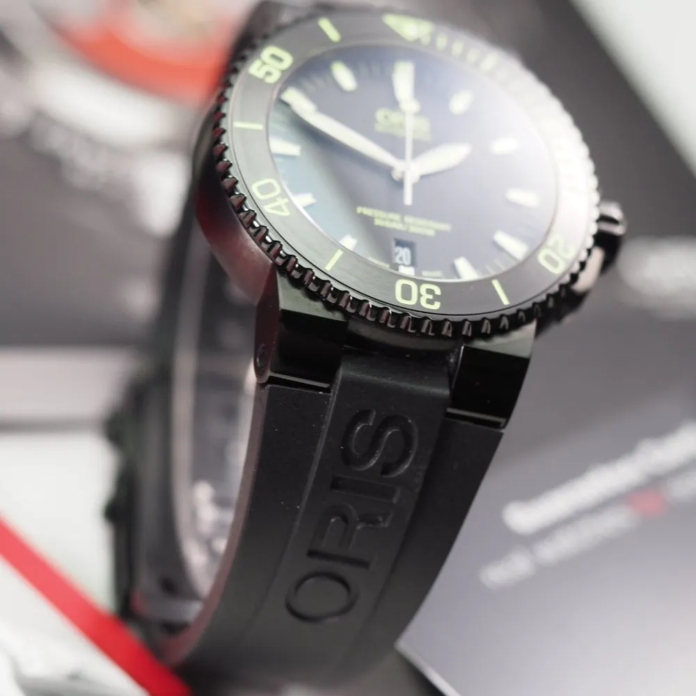 Oris Aquis Date (2015)