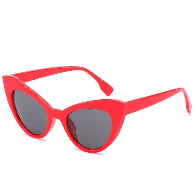 Oversized Titanium Frame Mirror Polycarbonate Cat Eye Sunglasses