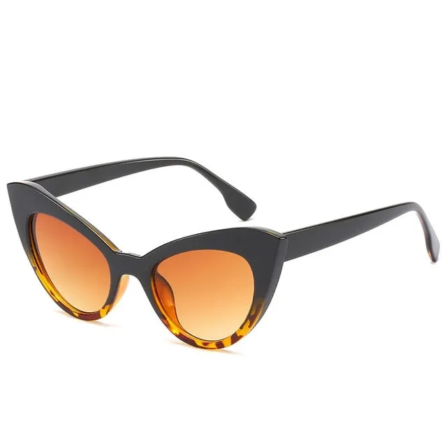 Oversized Titanium Frame Mirror Polycarbonate Cat Eye Sunglasses