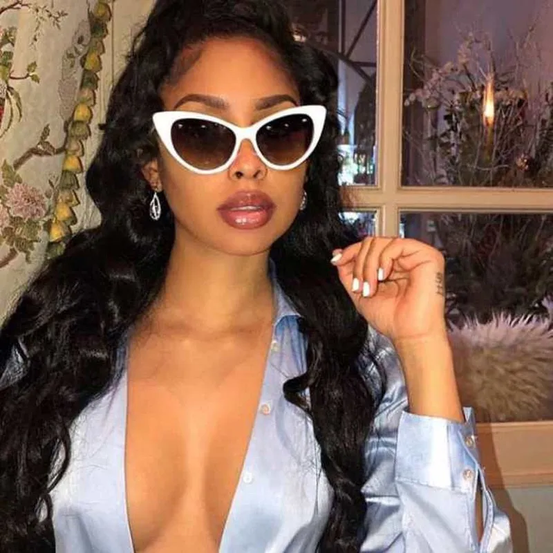 Oversized Titanium Frame Mirror Polycarbonate Cat Eye Sunglasses